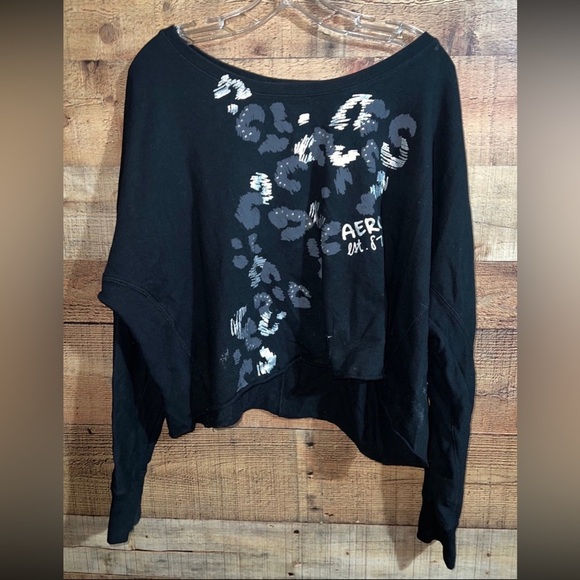 Aeropostale Tops - Aeropostale animal print oversize crop top